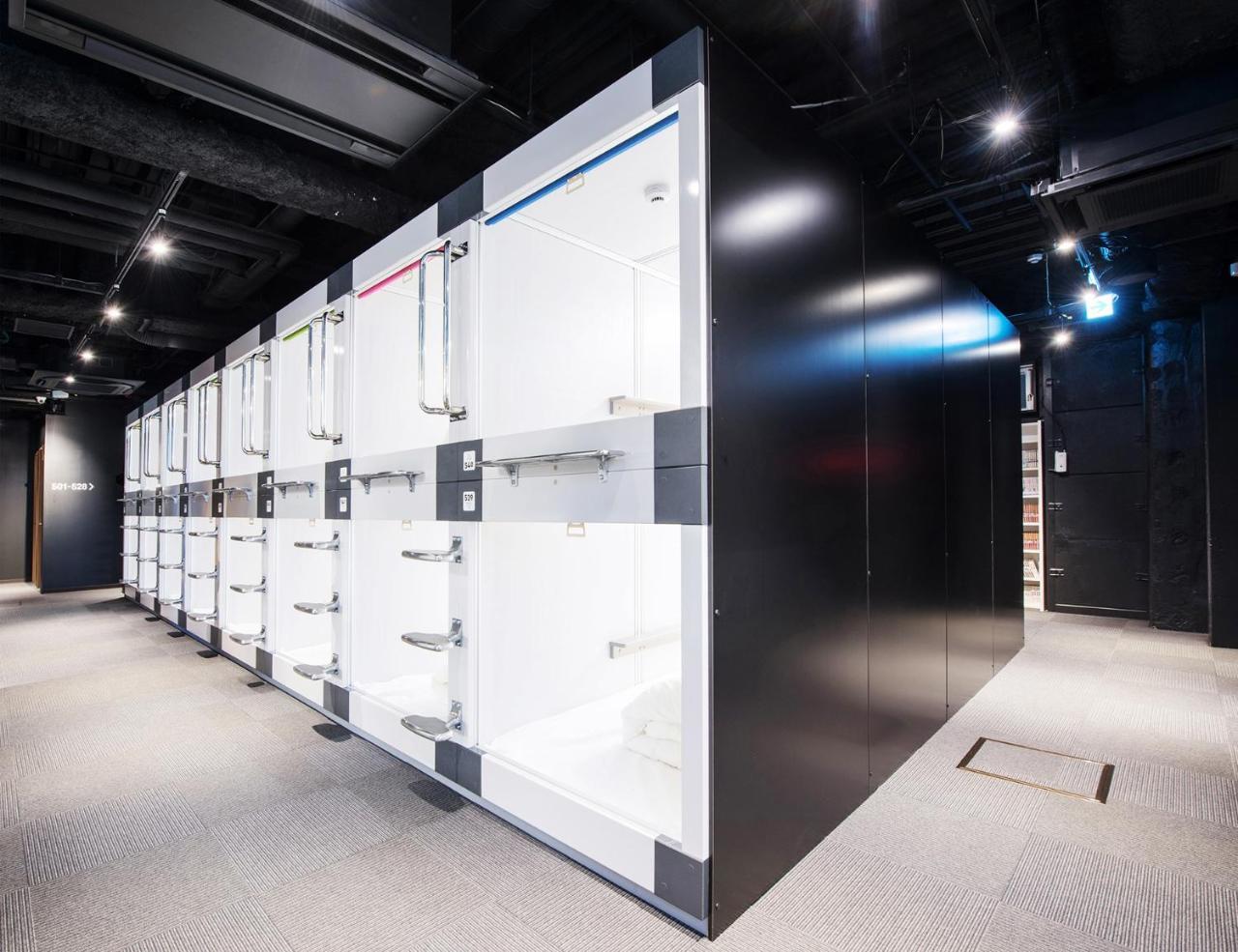 Kapselhotel Capsule Transit Shinjuku Präfektur Tokio