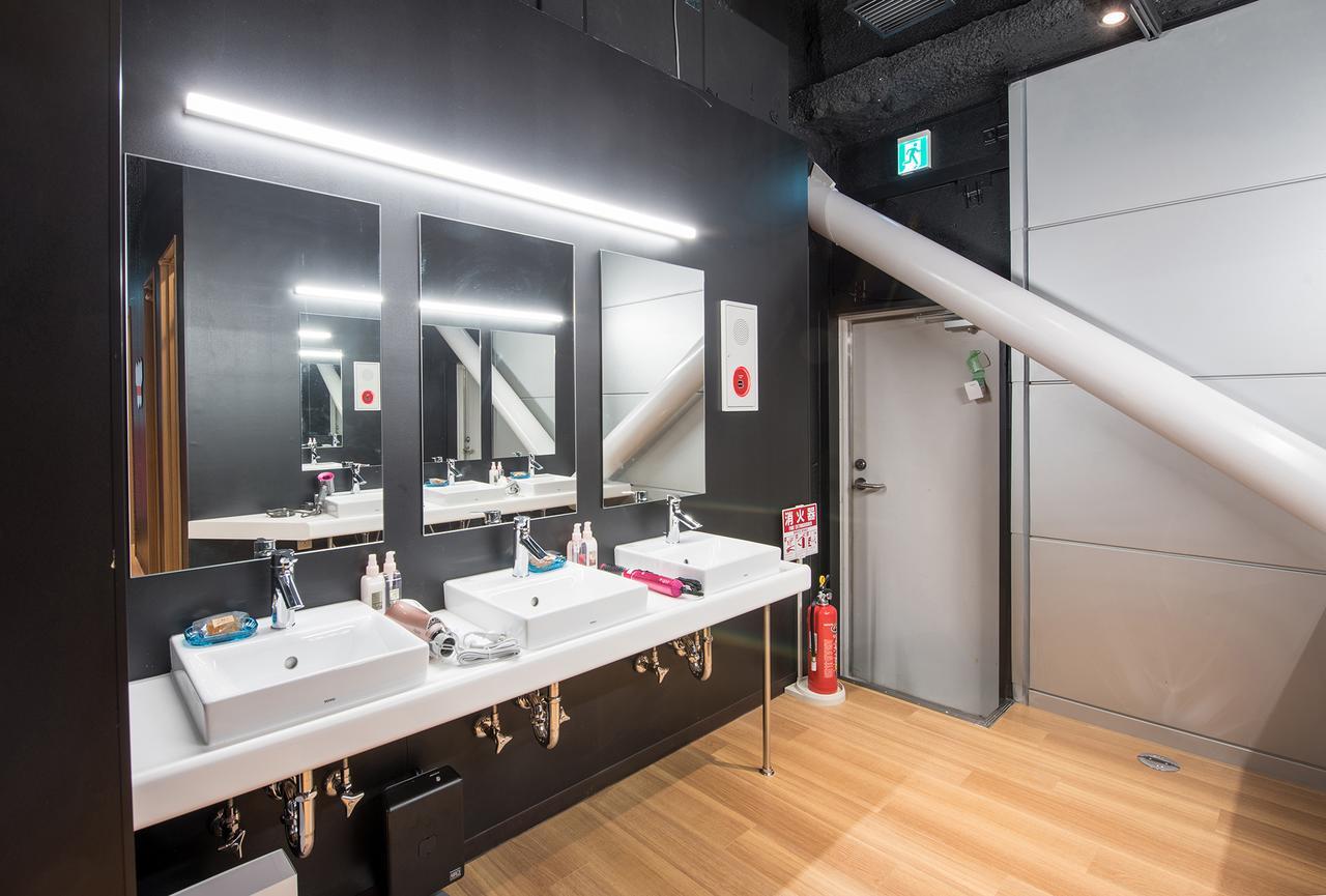 Capsule Transit Shinjuku Capsulehotel *