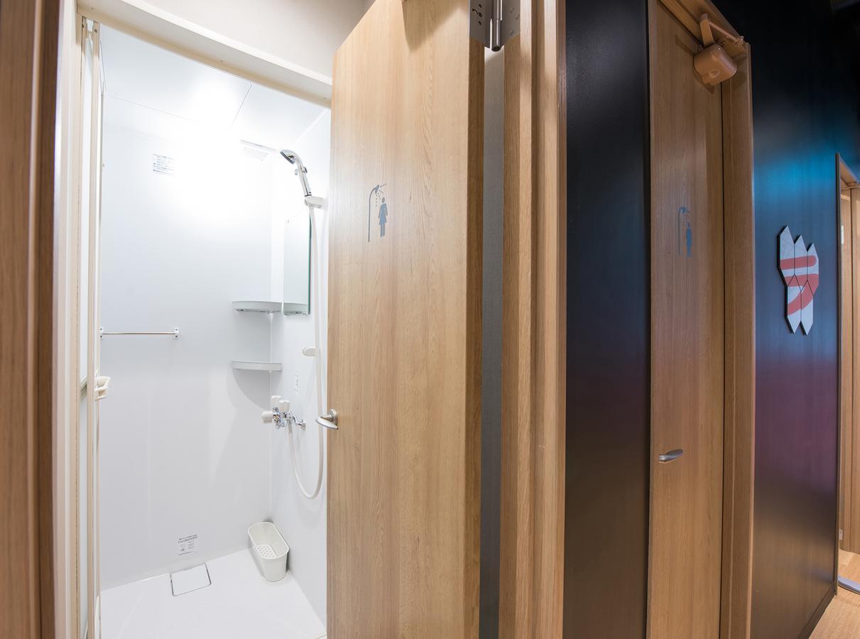 Capsule Transit Shinjuku Capsulehotel *